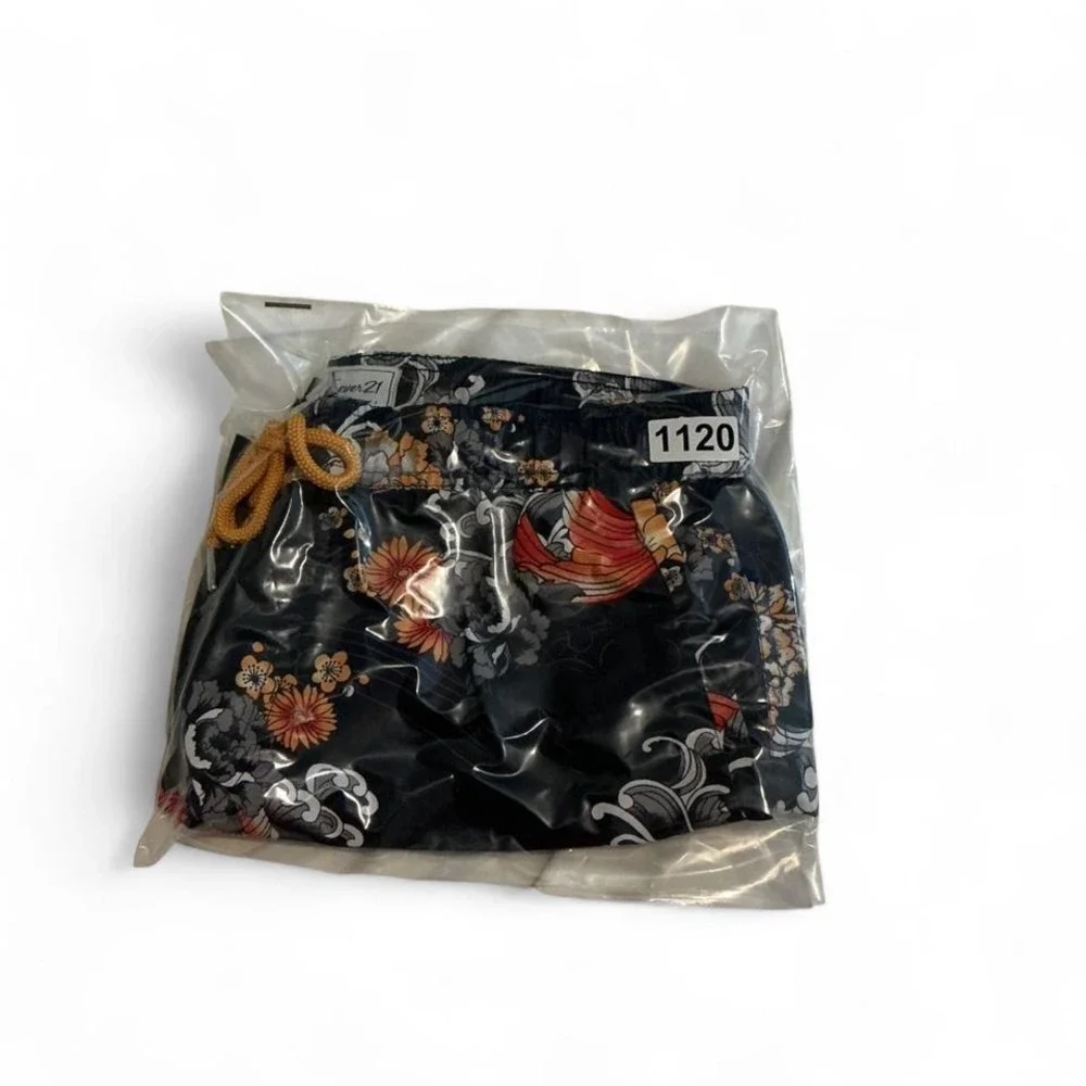 Forever 21 Swim Trunks Mens Small Black Koi‎ Fish Floral Excellent Board Shorts